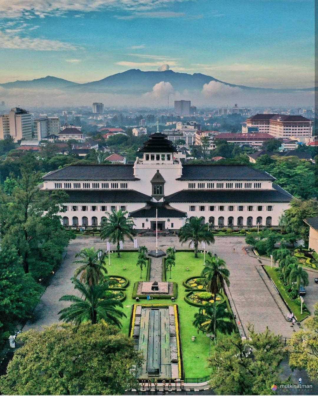 Gedung Sate 